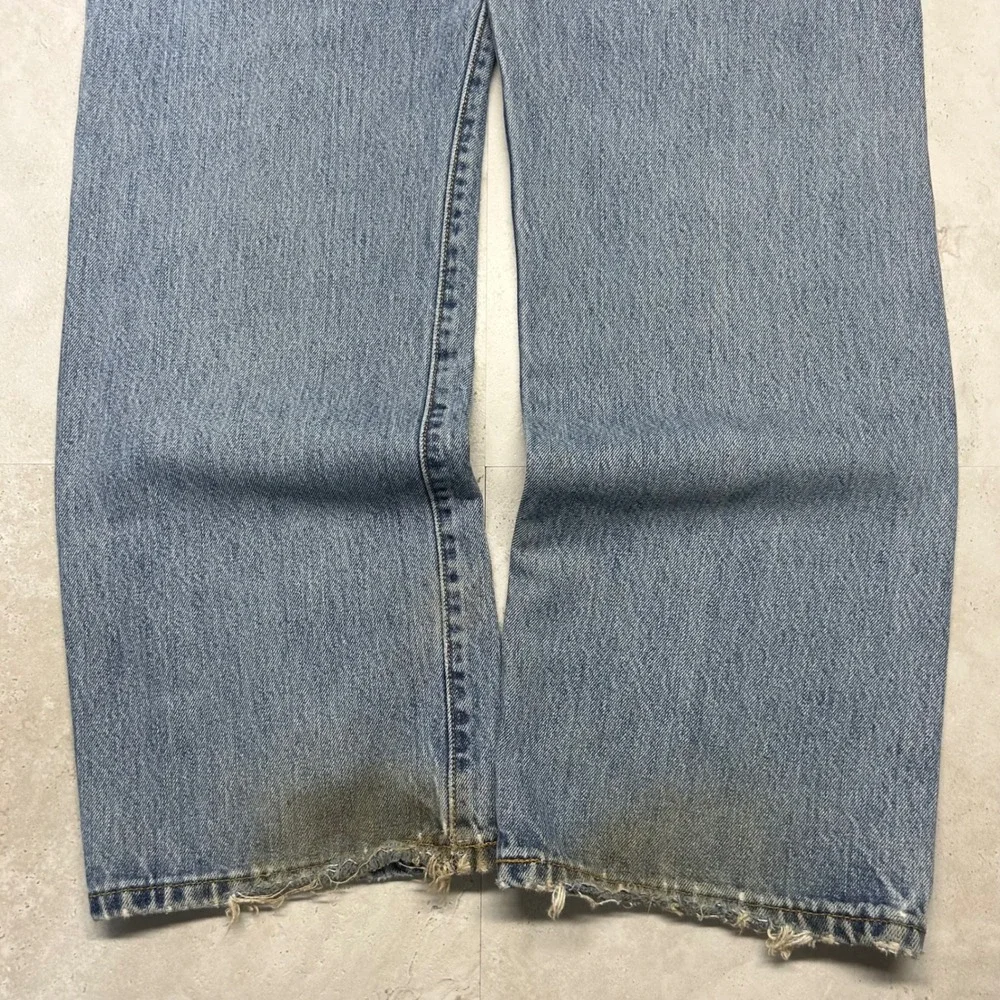 Levi's 501 Jeans Light Wash Men 36x29 Distressed Button Fly Straight Leg